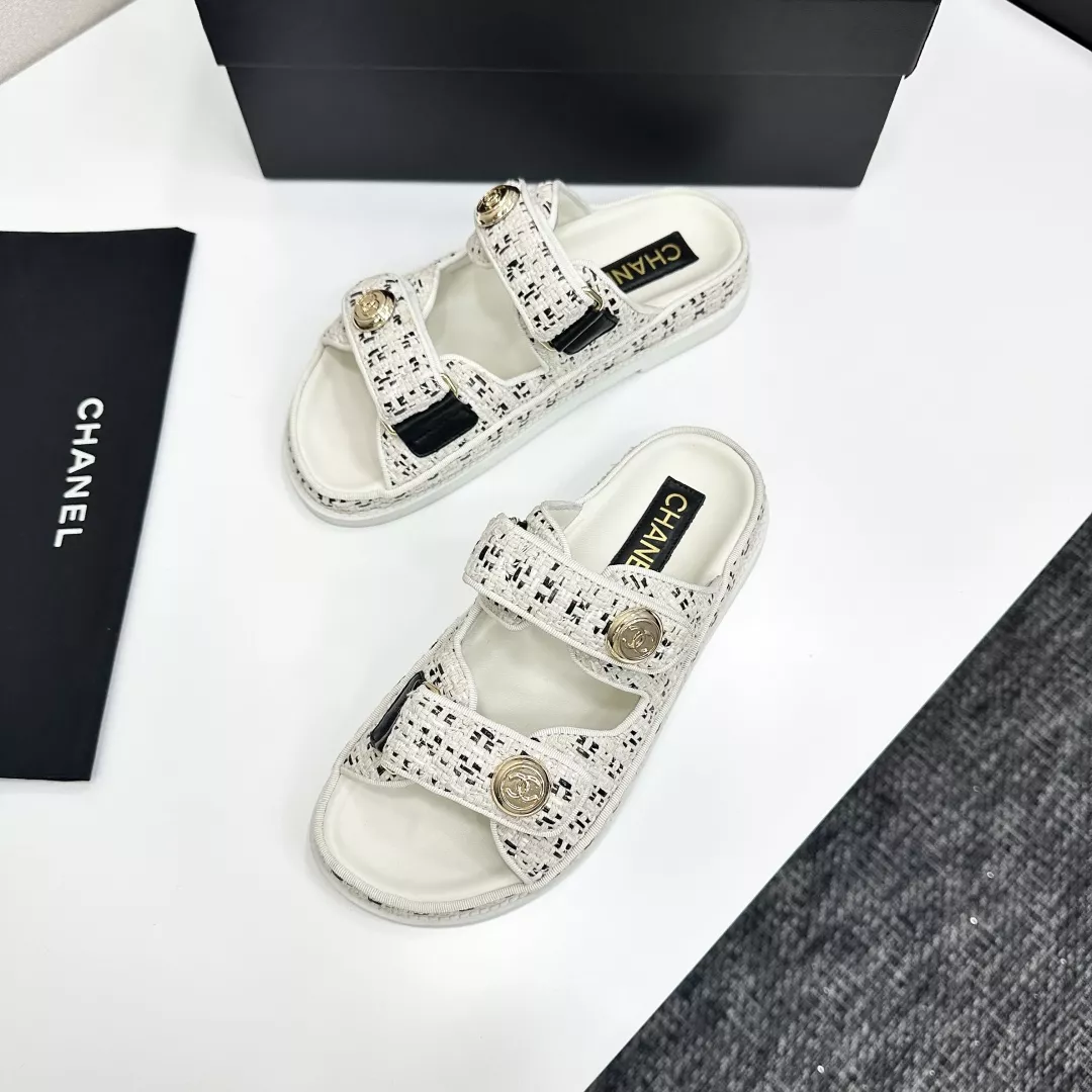 Chanel Slippers For Women Soft 3999