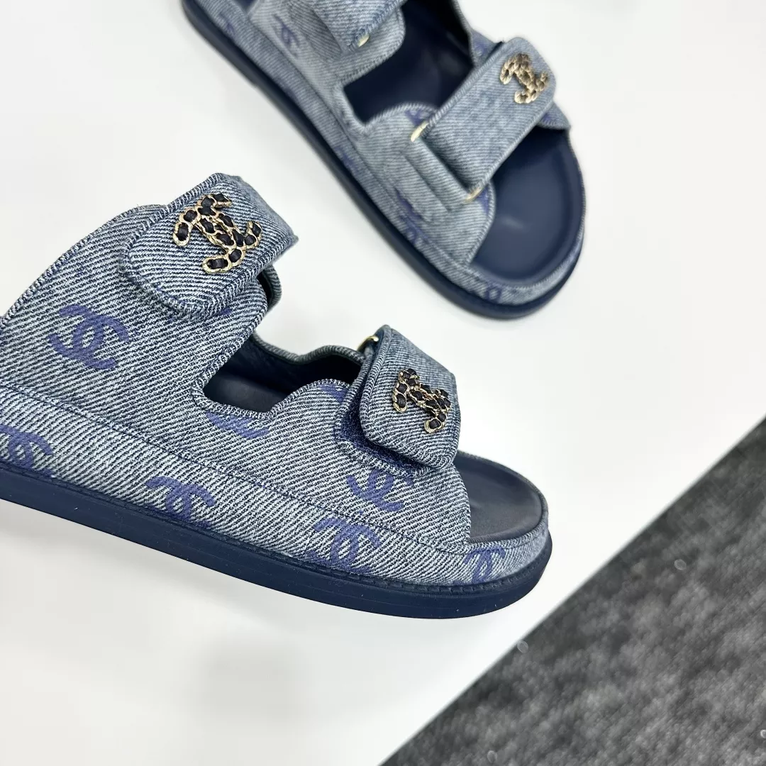 Chanel Slippers For Women StreetReady 6179