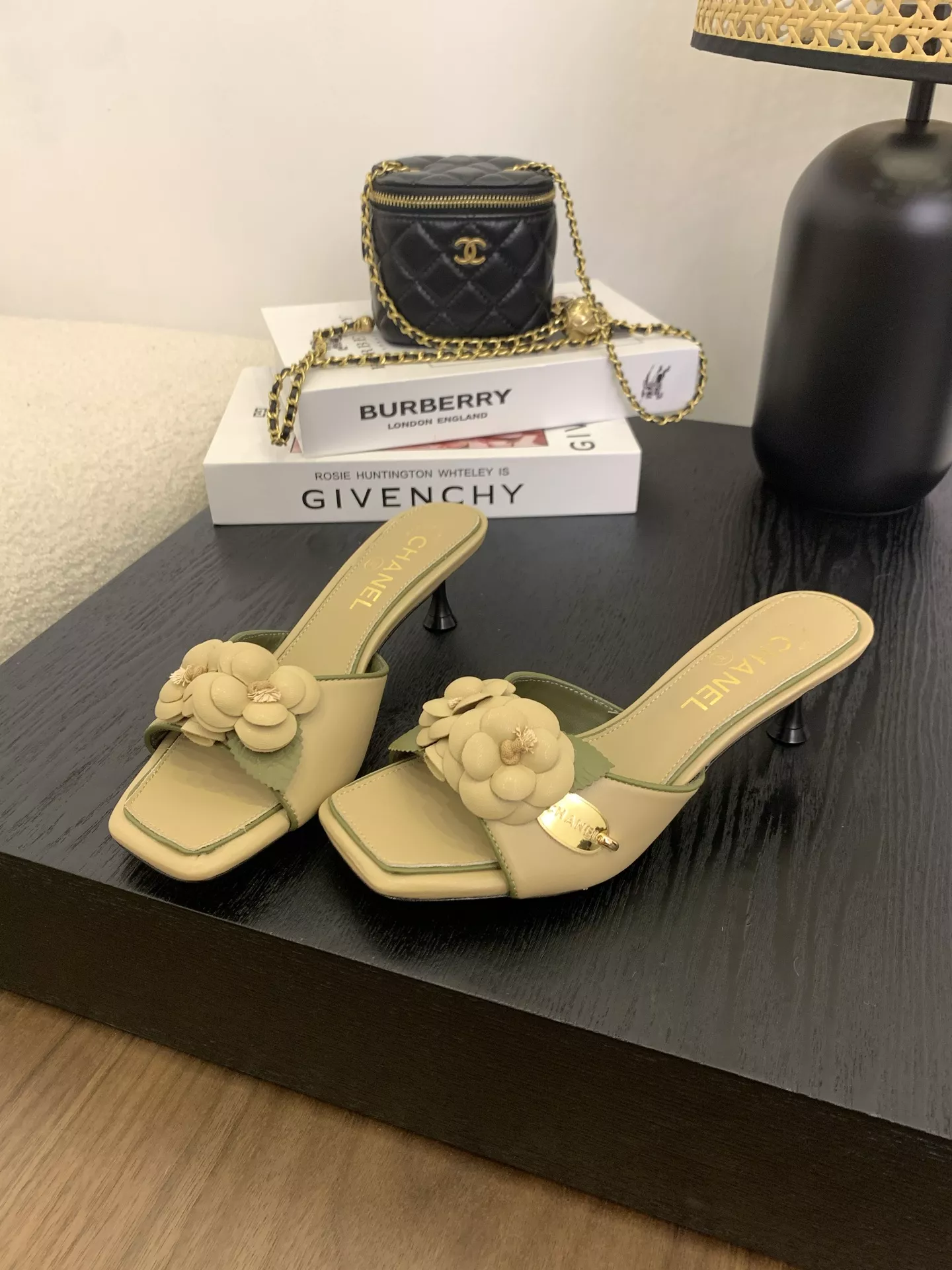 Chanel Slippers For Women Timeless 2938