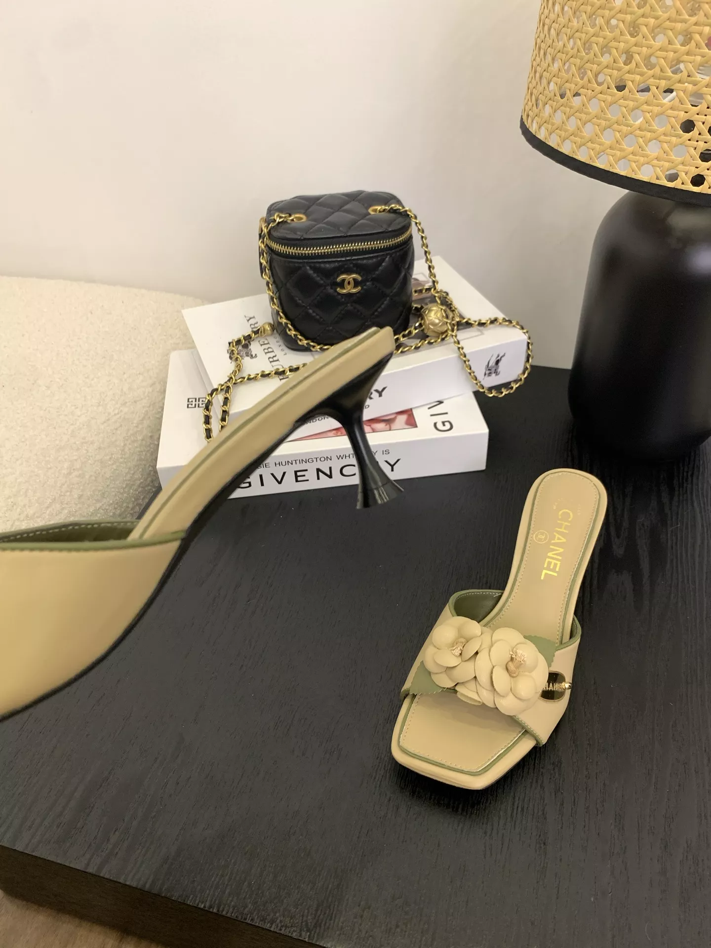 Chanel Slippers For Women Timeless 2938