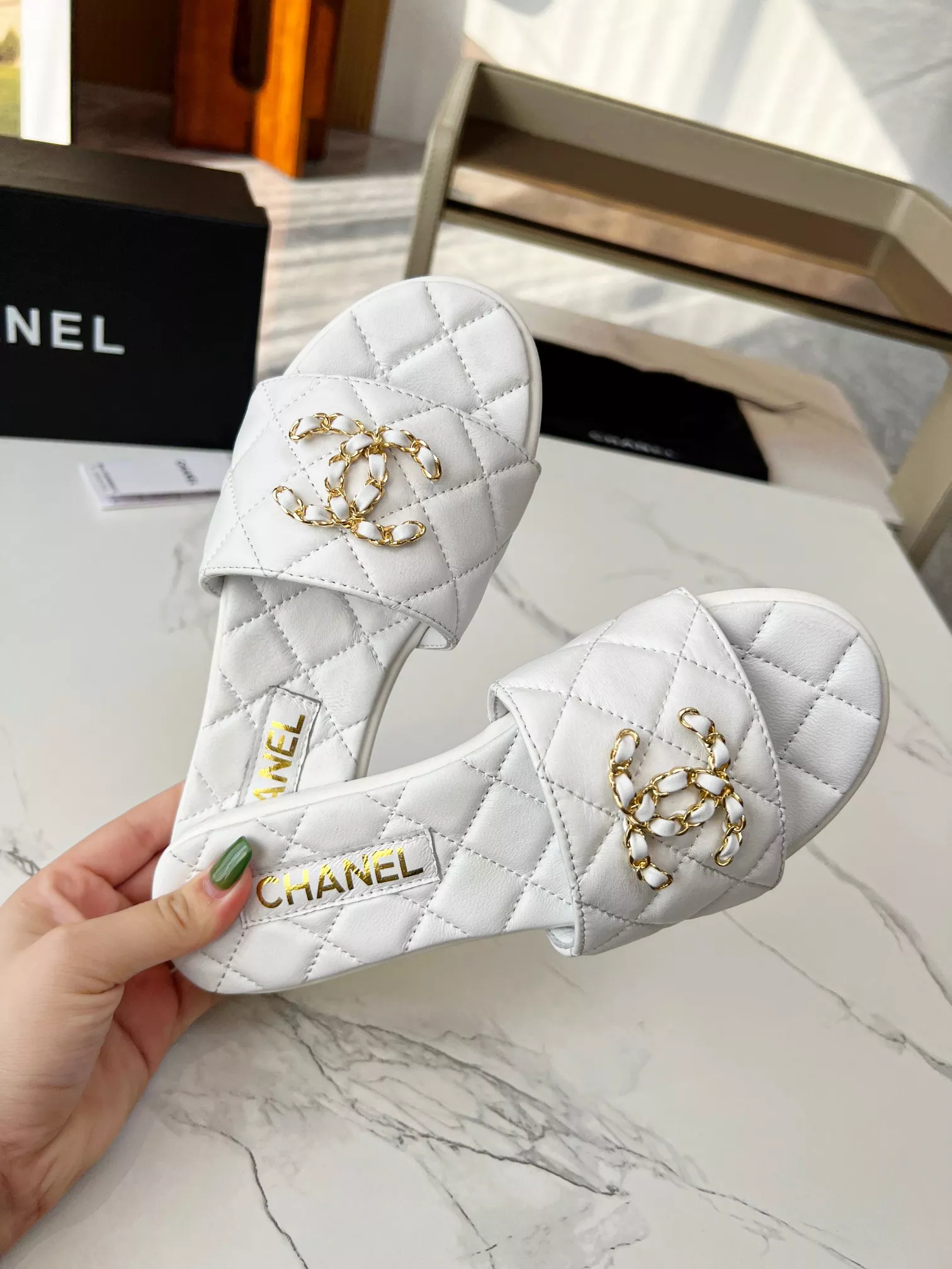 Chanel Slippers For Women Trendsetting 406
