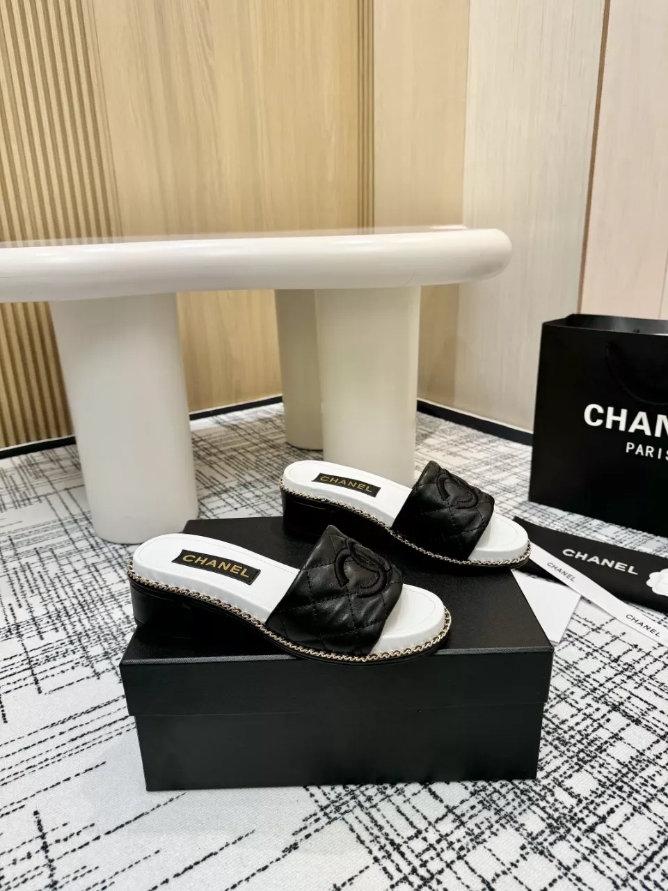 Chanel Slippers For Women Trendsetting 5930