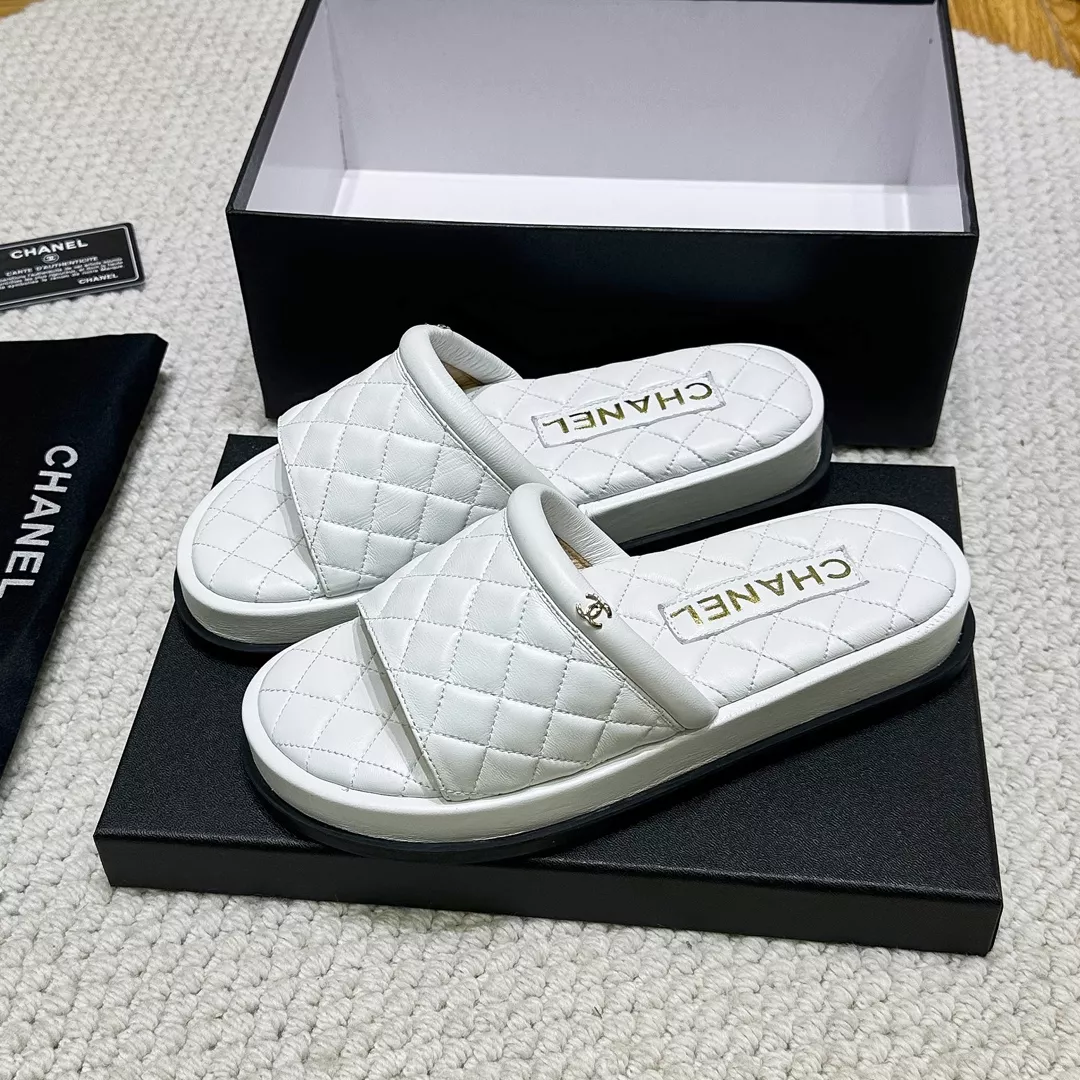 Chanel Slippers For Women UrbanStyle 4589