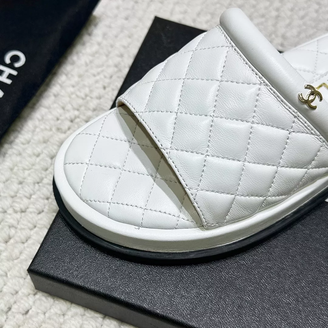 Chanel Slippers For Women UrbanStyle 4589