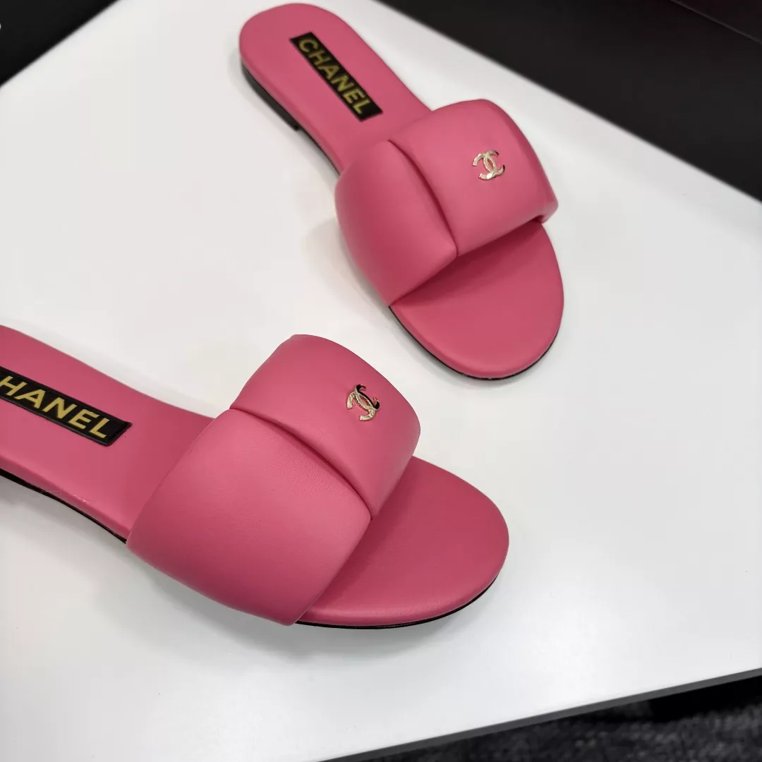 Chanel Slippers For Women UrbanStyle 9772