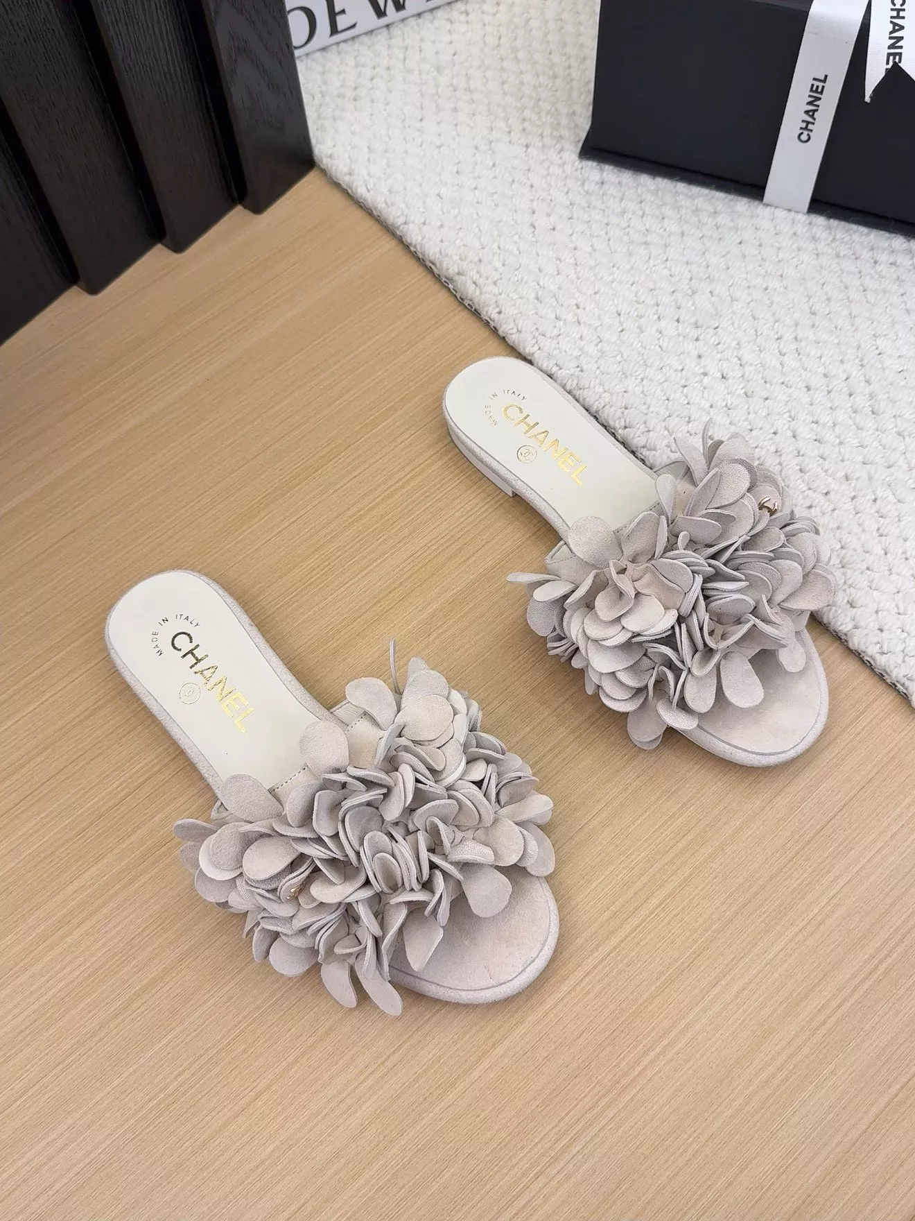 Chanel Slippers For Women WellDesigned 9322