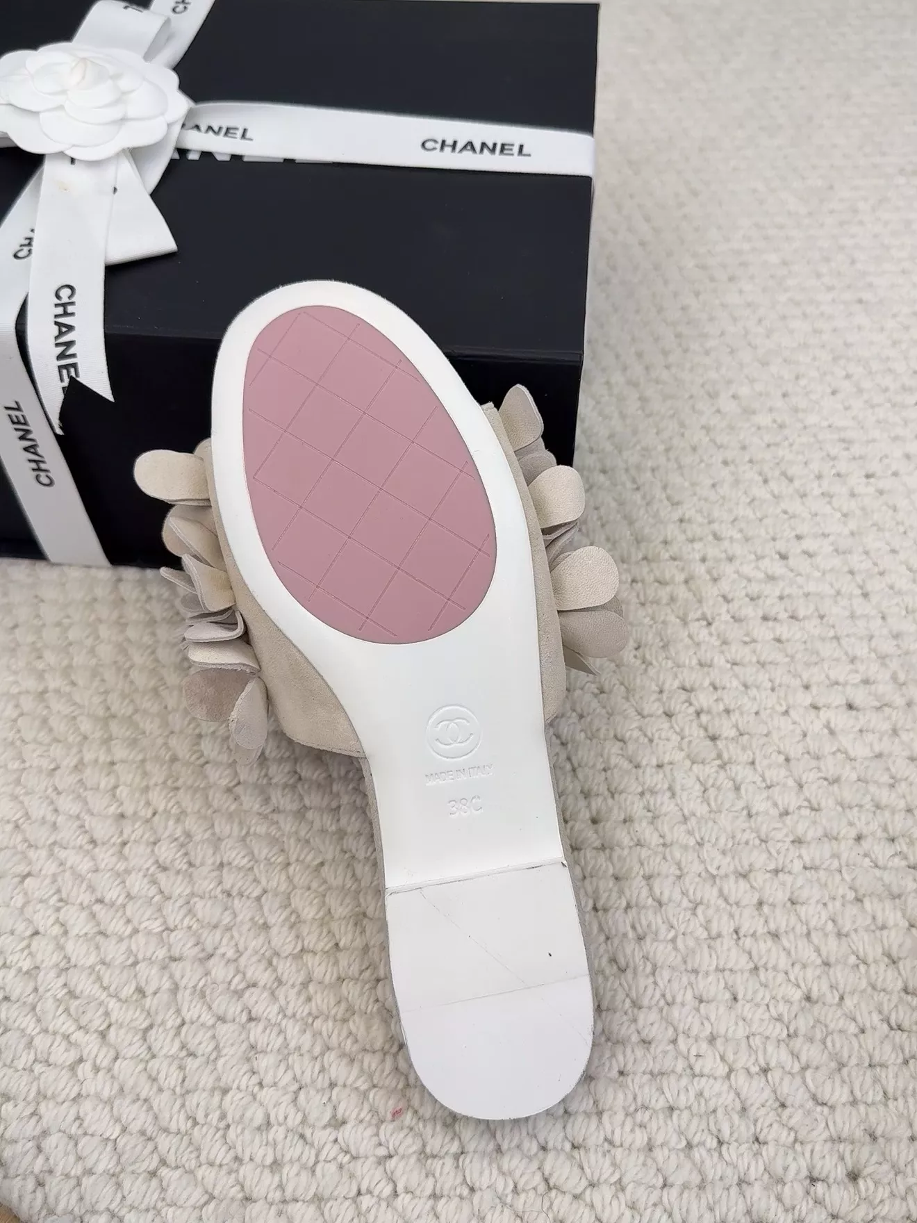 Chanel Slippers For Women WellDesigned 9322