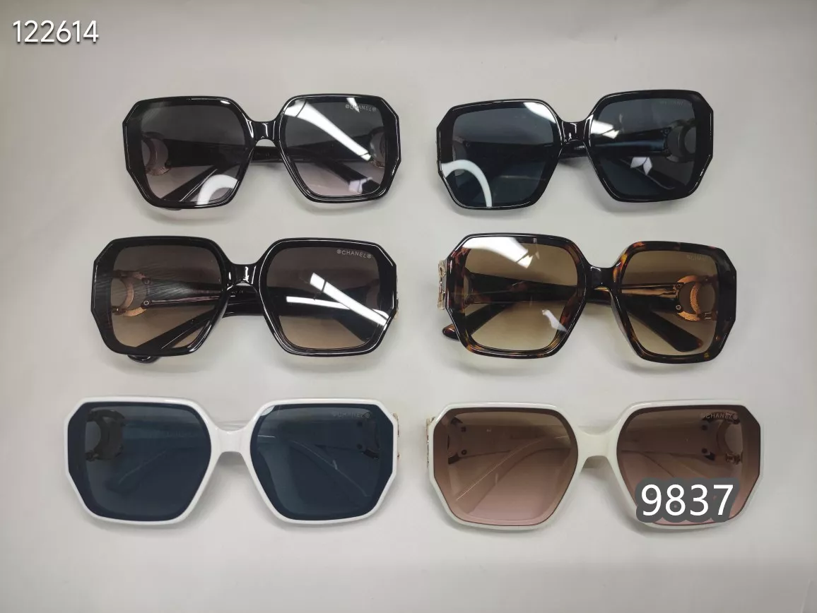 Chanel Sunglasses Compact 3115