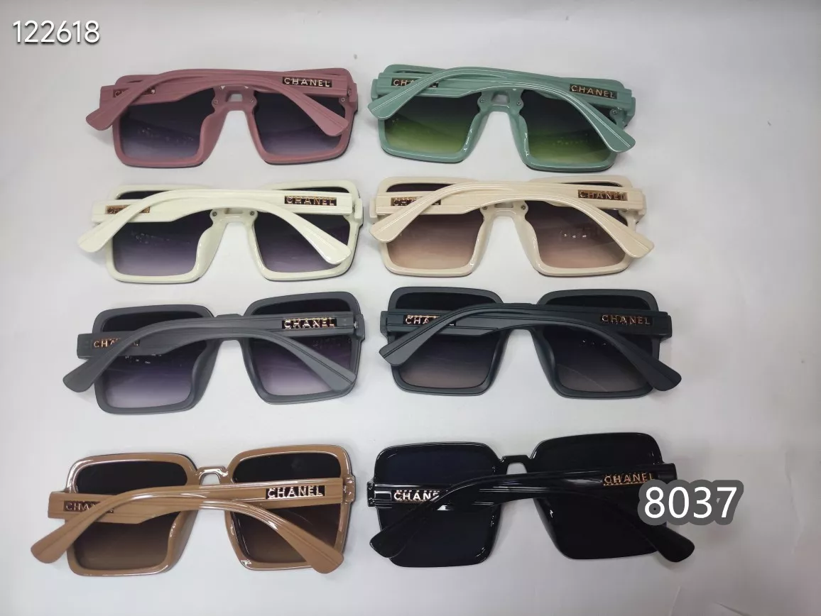 Chanel Sunglasses EasyMatch 2732
