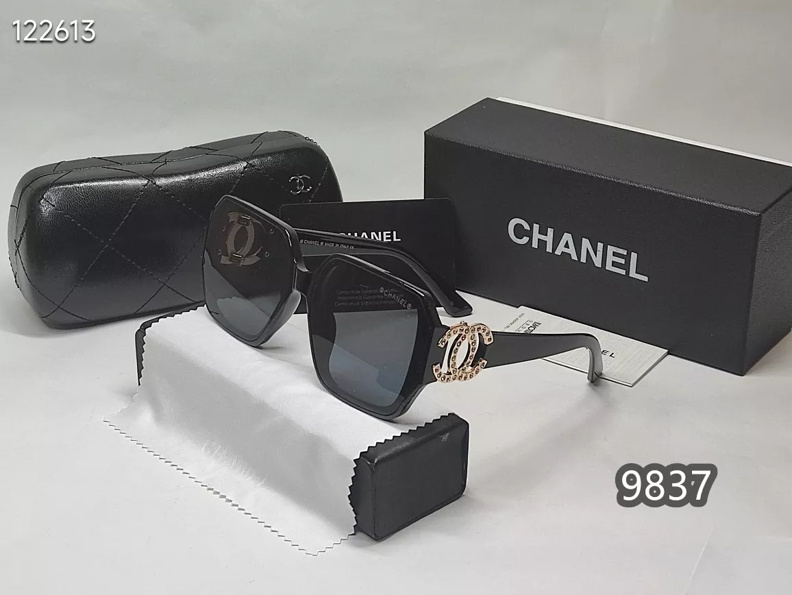 Chanel Sunglasses Vibrant 3482