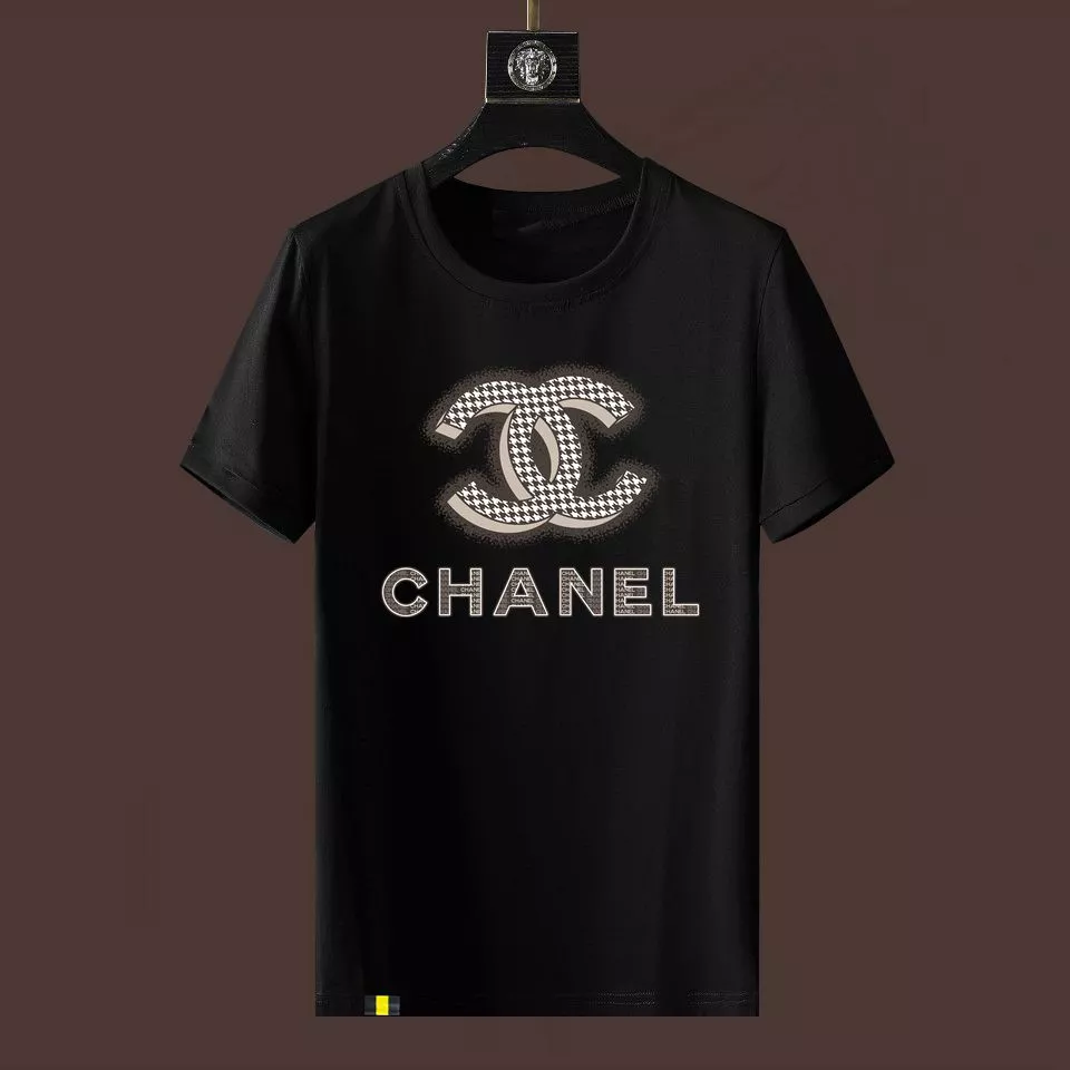 Chanel T-Shirts Short Sleeved For Men Fashionable 2942