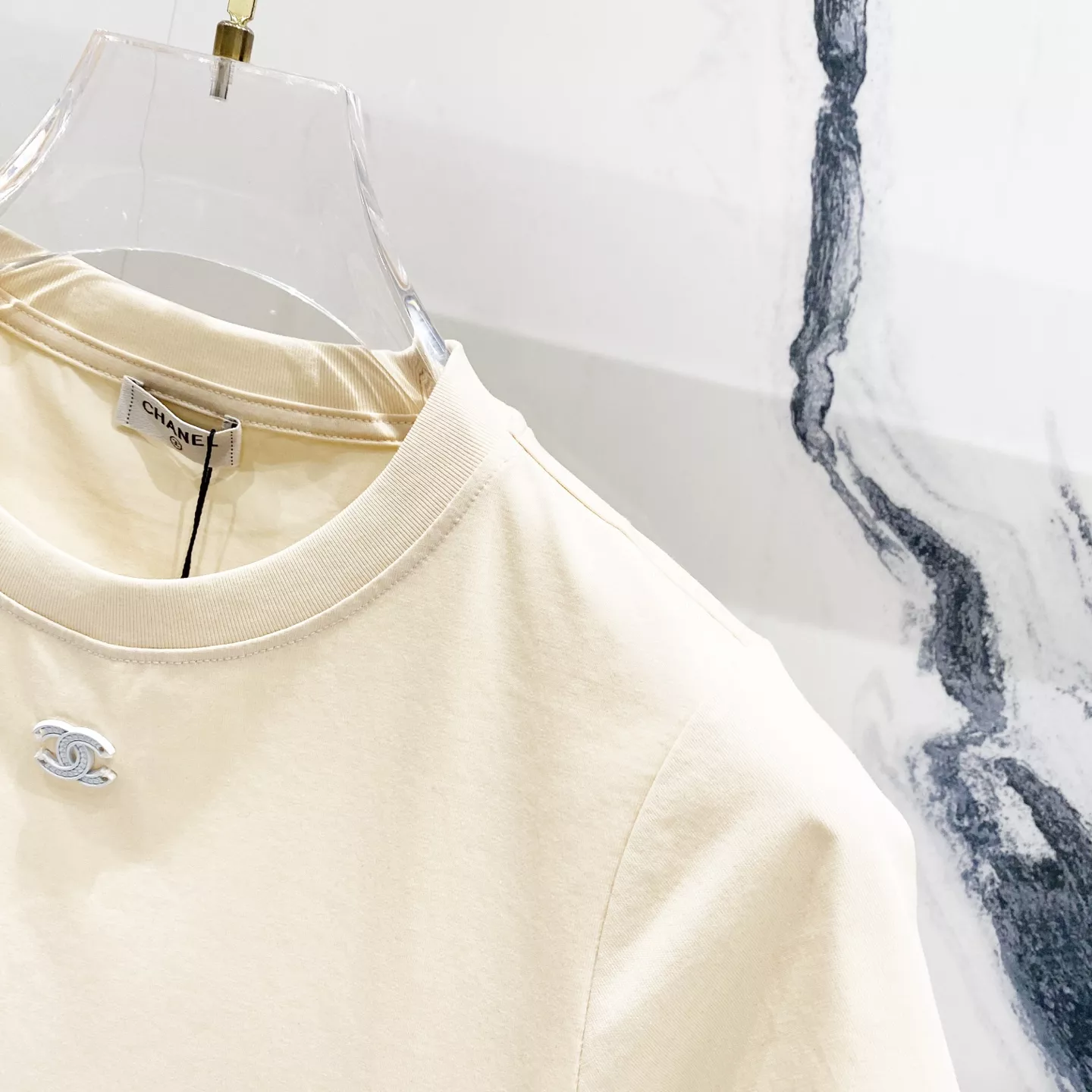 Chanel T-Shirts Short Sleeved For Women GoAnywhere 7250