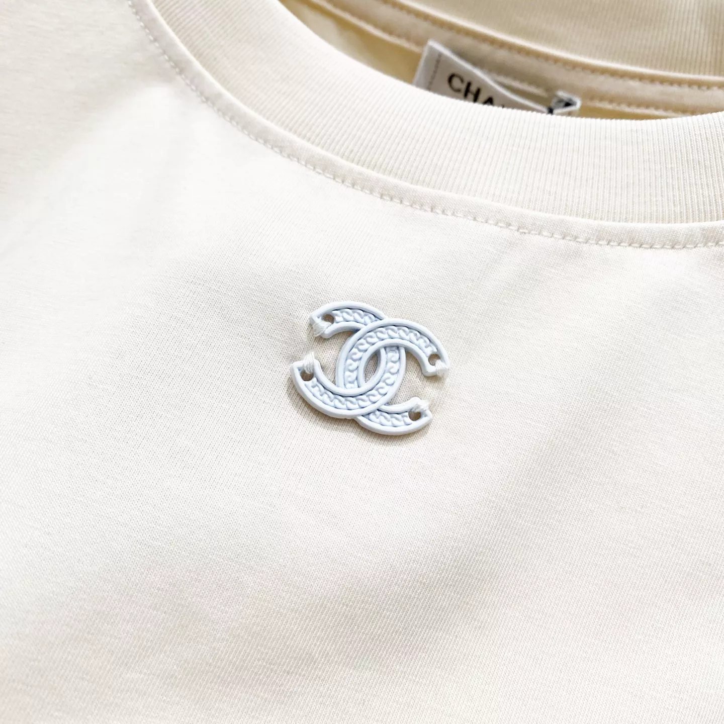 Chanel T-Shirts Short Sleeved For Women GoAnywhere 7250