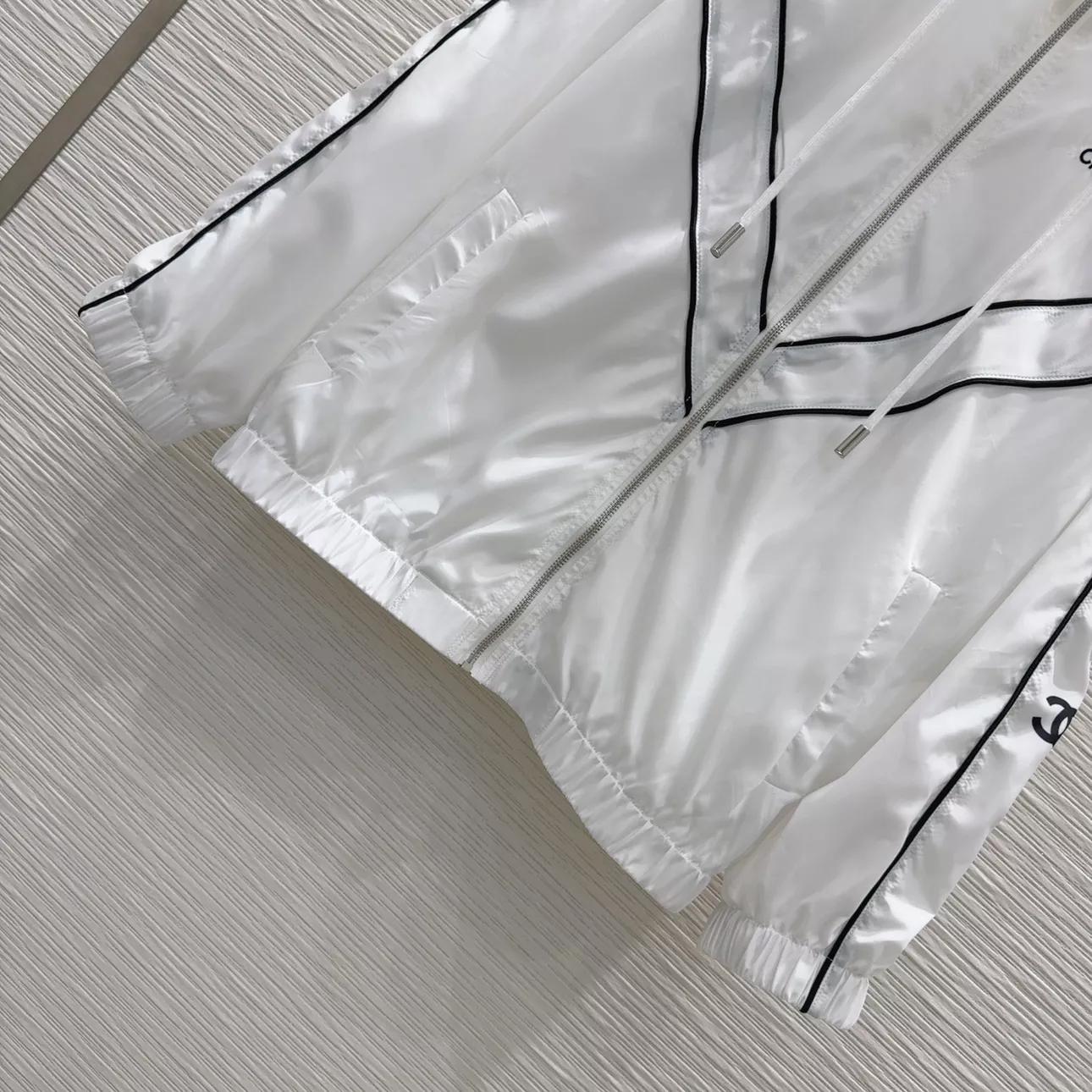 Chanel Tracksuits Long Sleeved For Women Comfortable 3067