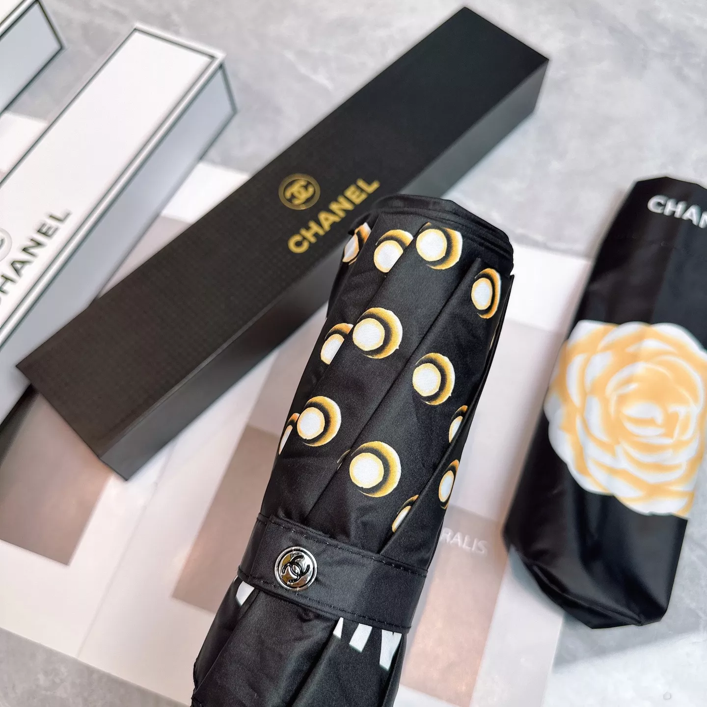 Chanel Umbrellas TopPick 8804