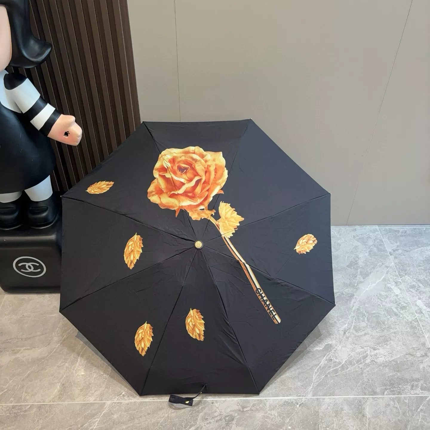 Chanel Umbrellas Trendsetting 6345
