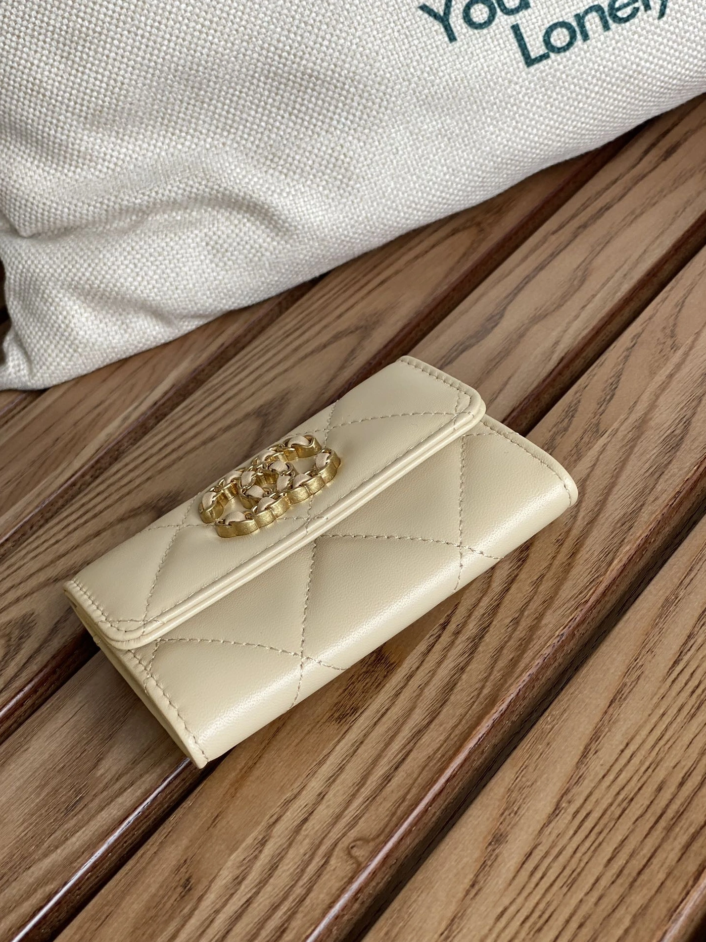 Chanel Wallets Breathable 7102