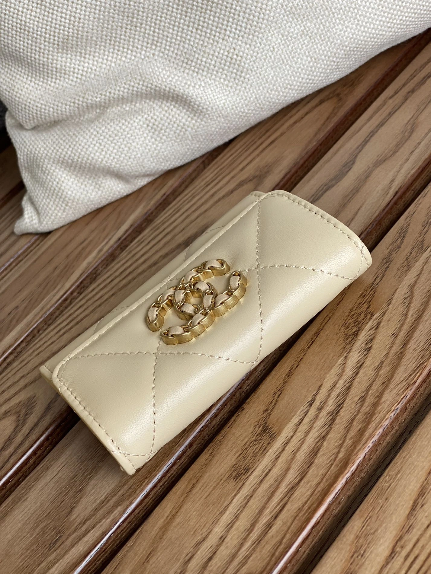 Chanel Wallets Breathable 7102