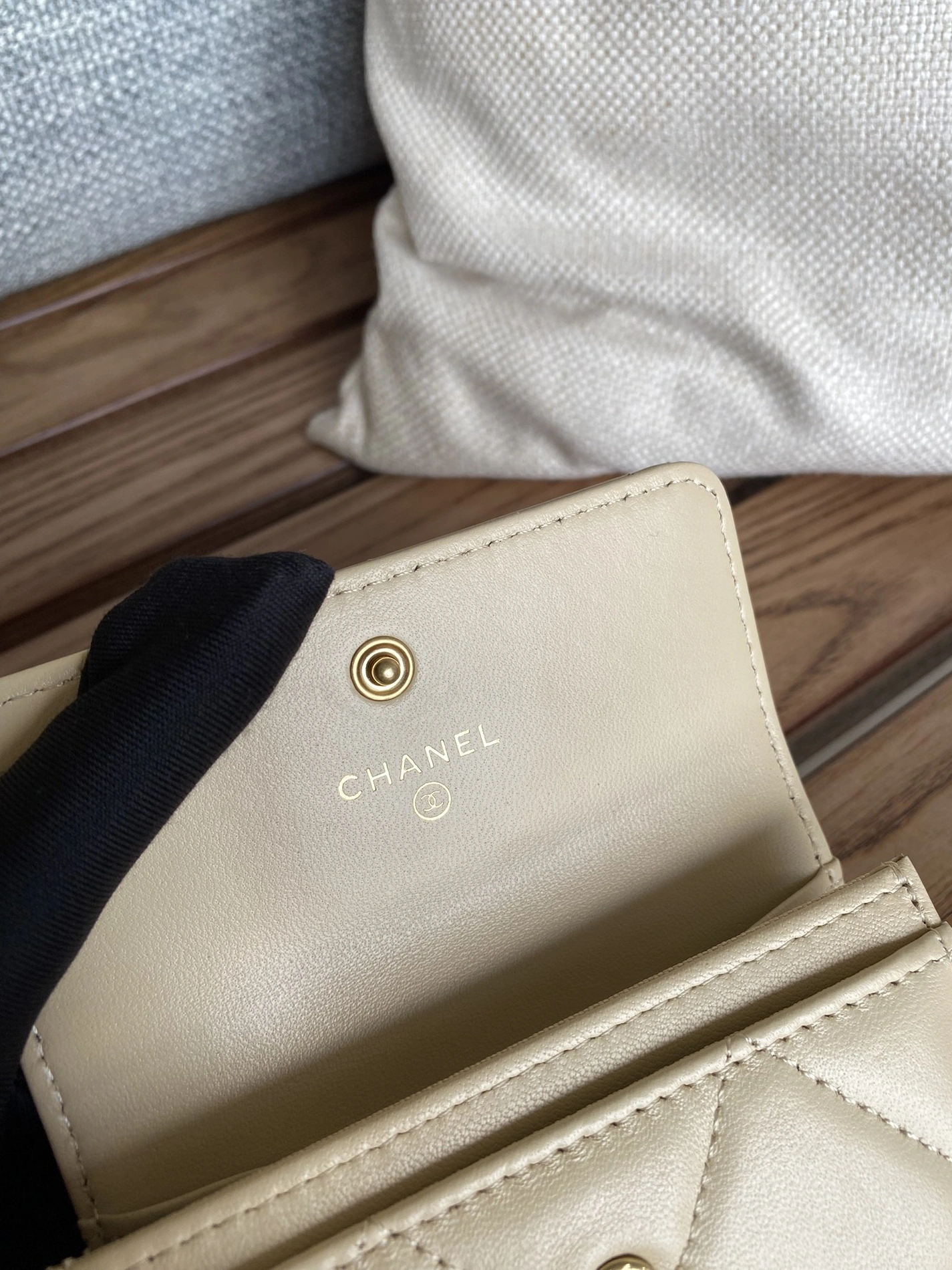 Chanel Wallets Breathable 7102