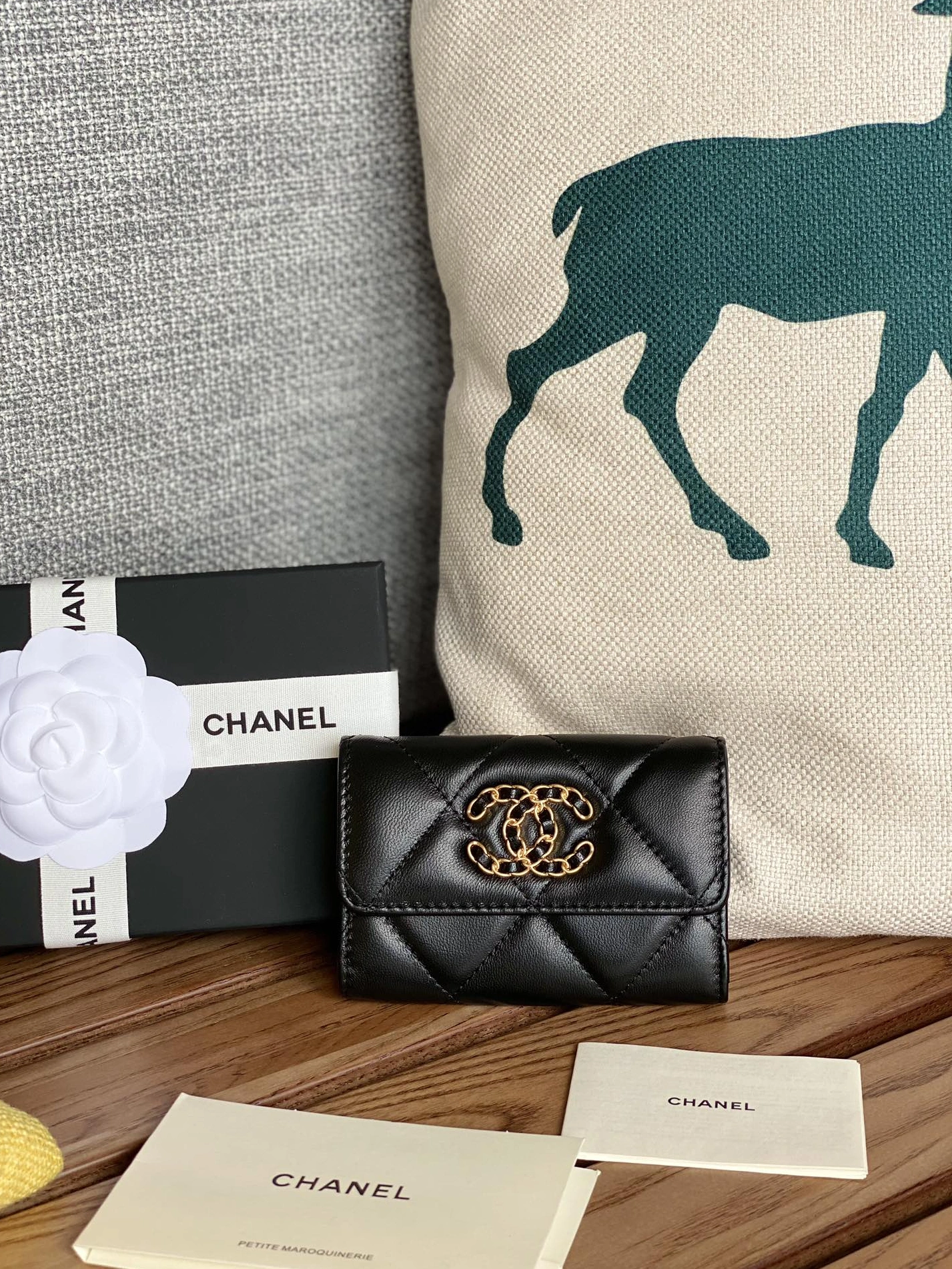 Chanel Wallets Elegant 624
