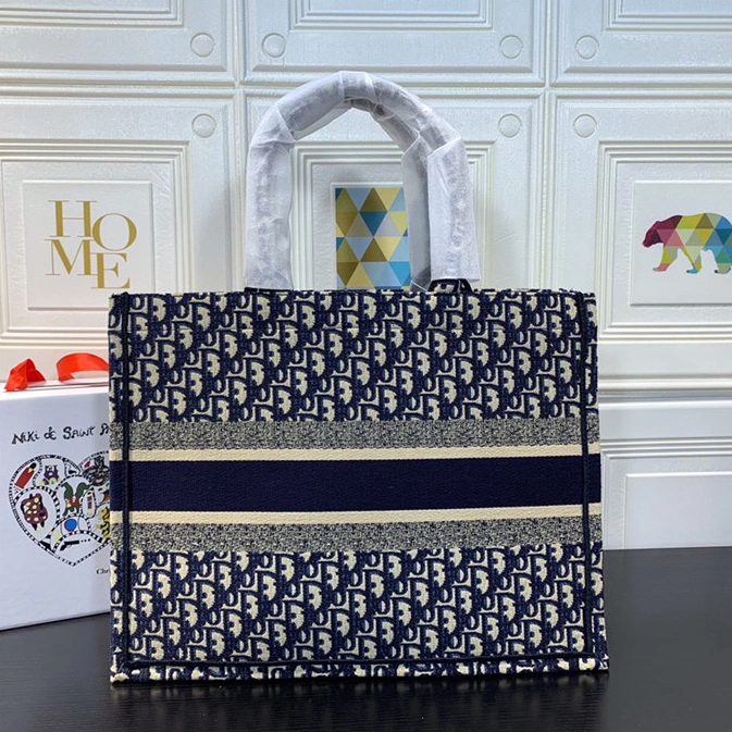 Christian Dior AAA Handbags AllSeason 5419