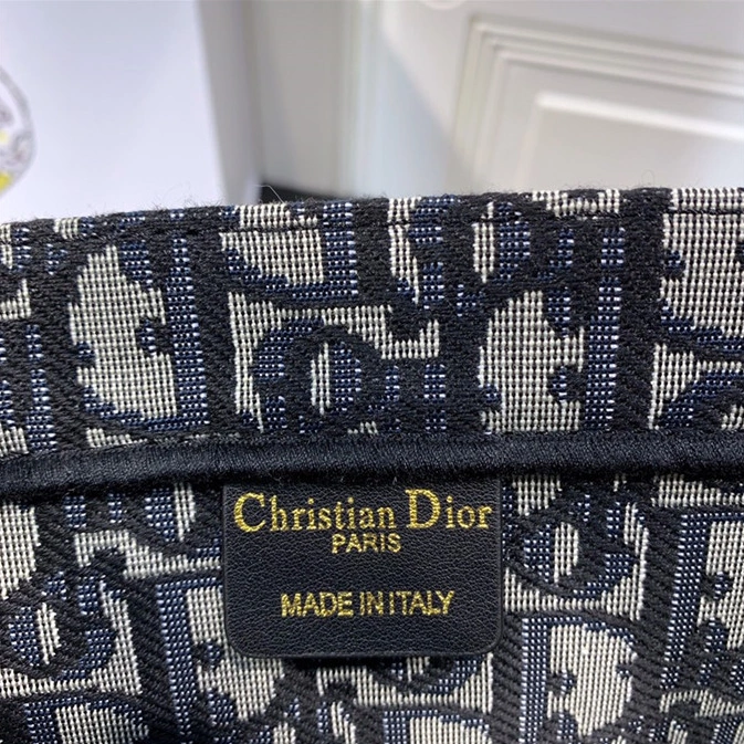 Christian Dior AAA Handbags Compact 5868