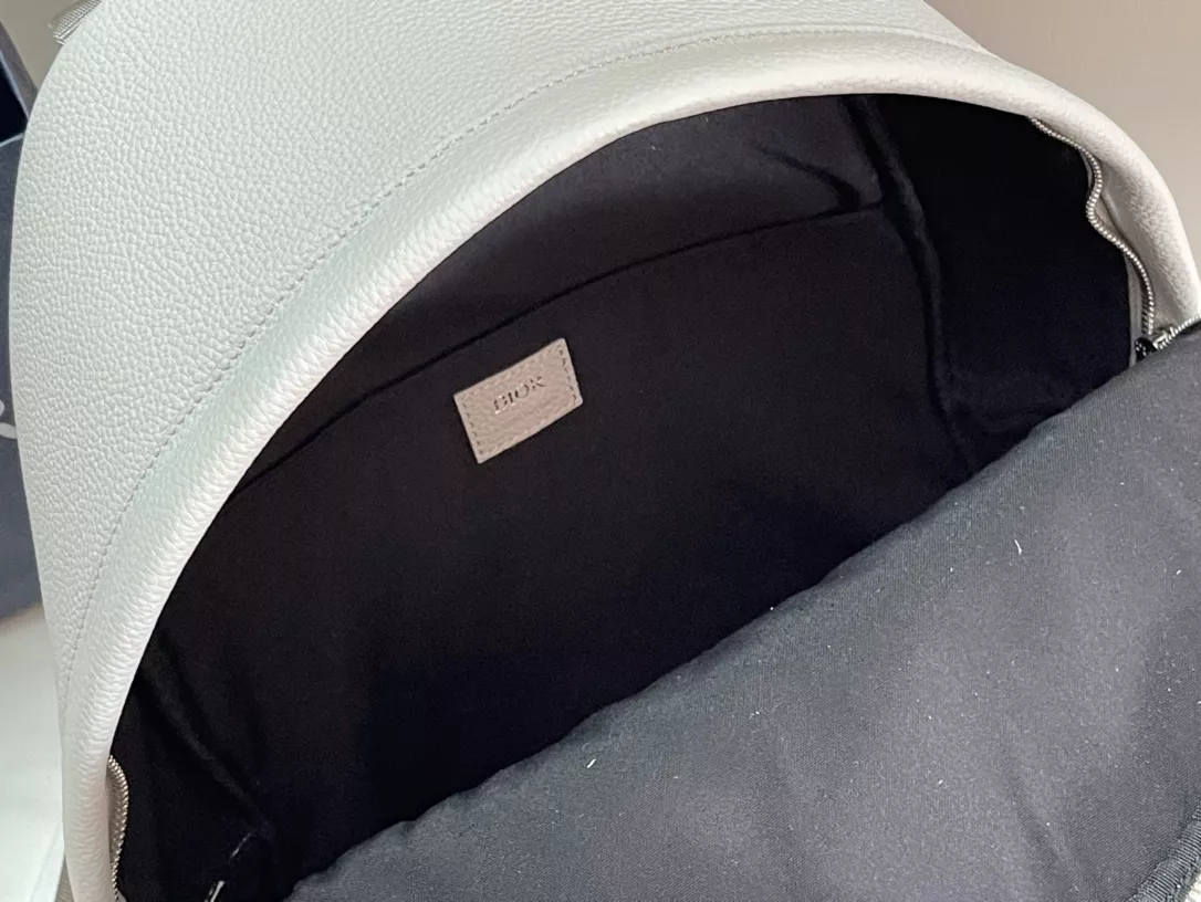 Christian Dior AAA Man Backpacks Affordable 9314