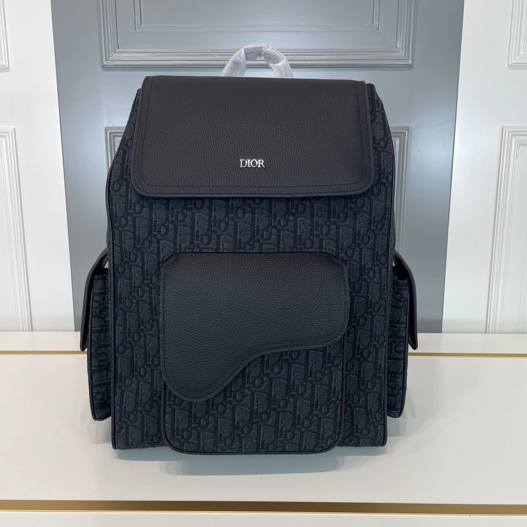 Christian Dior AAA Man Backpacks BestValue 5465