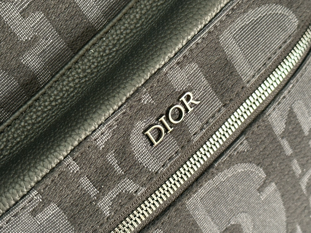 Christian Dior AAA Man Backpacks EasyMatch 4792