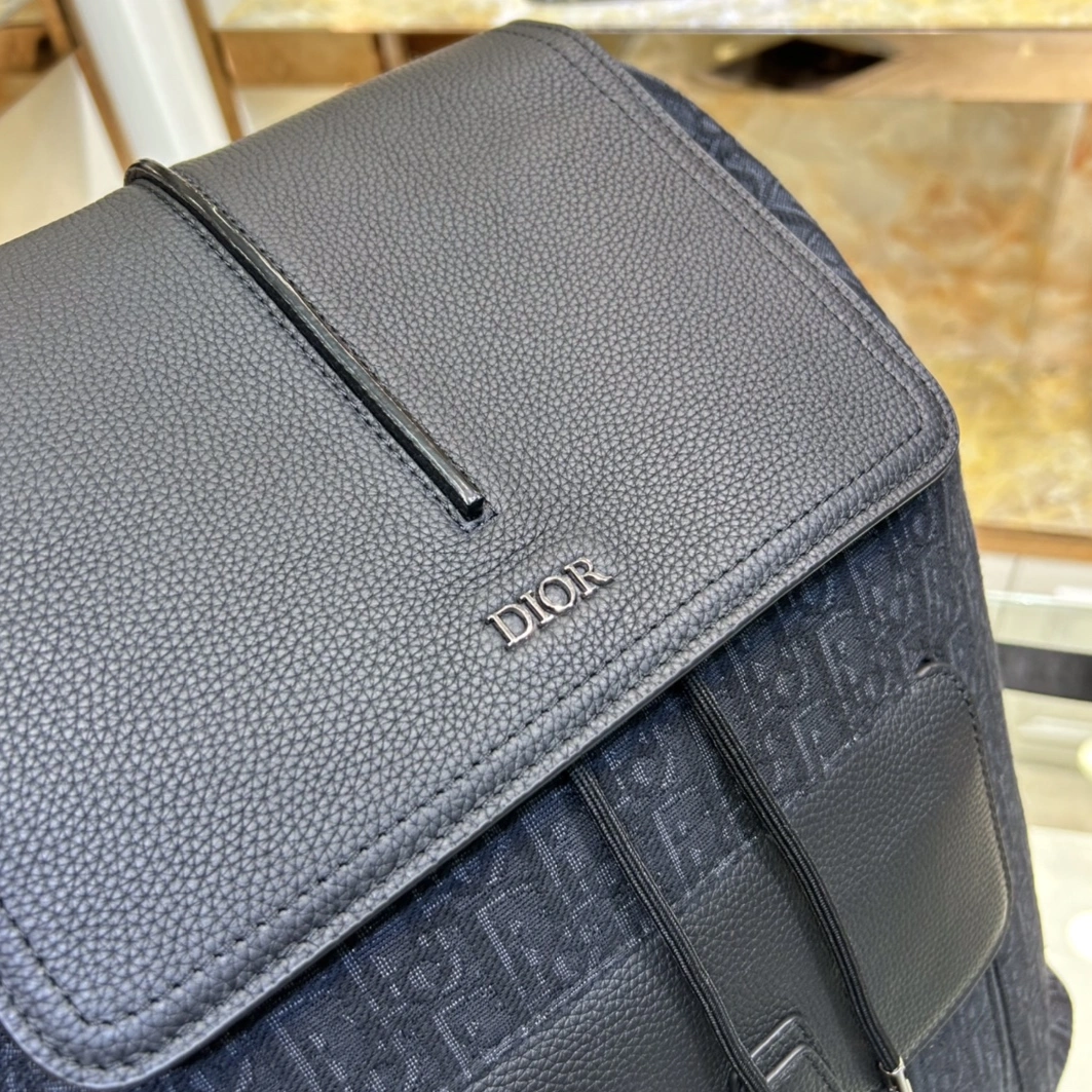 Christian Dior AAA Man Backpacks StreetReady 2784