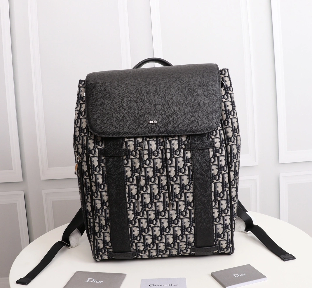 Christian Dior AAA Man Backpacks TopPick 8571