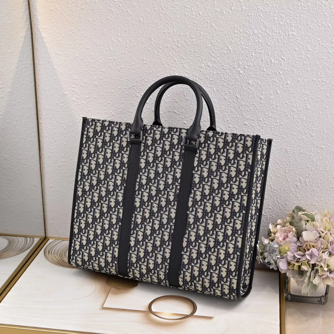 Christian Dior AAA Man Handbags Modern 6082