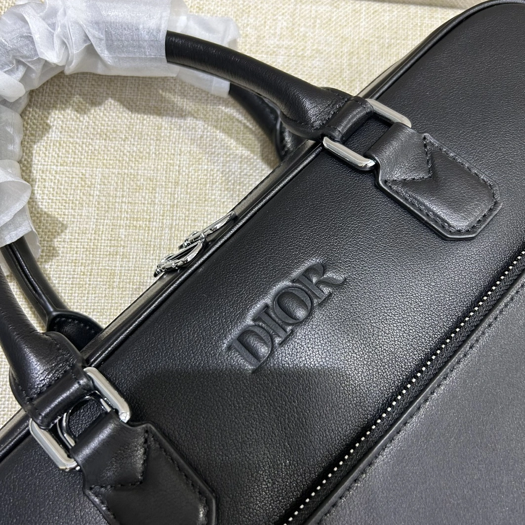 Christian Dior AAA Man Handbags Sophisticated 6526