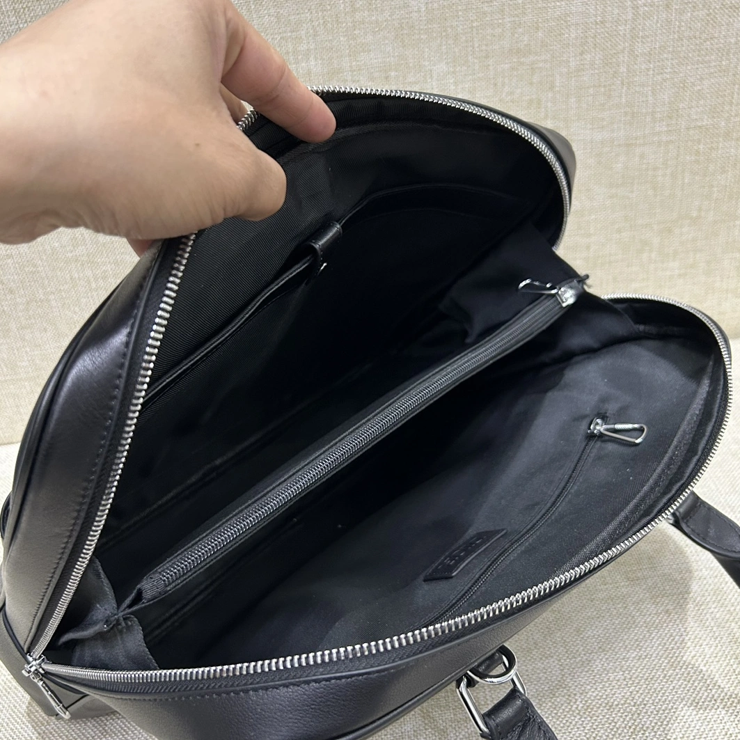 Christian Dior AAA Man Handbags Sophisticated 6526