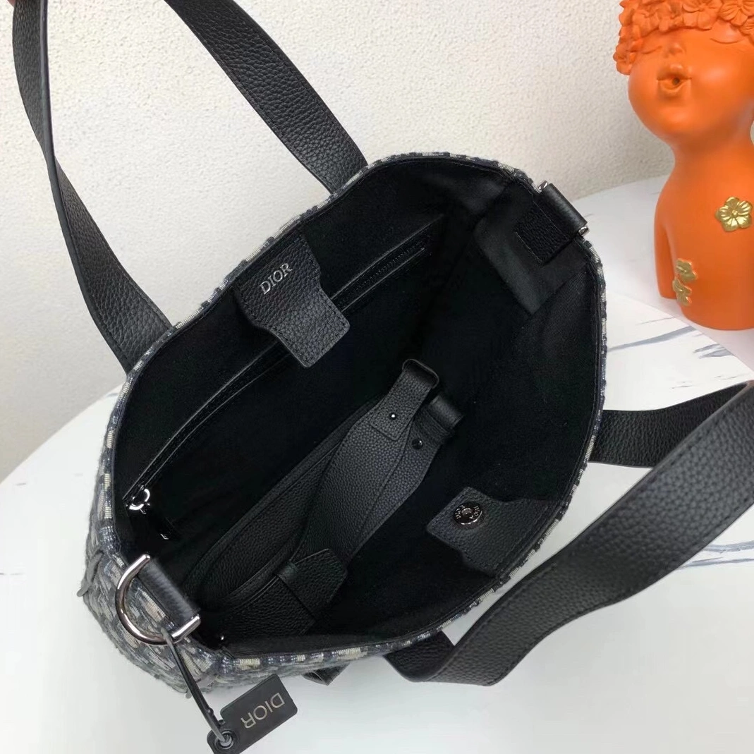 Christian Dior AAA Man Handbags Stylish 6148
