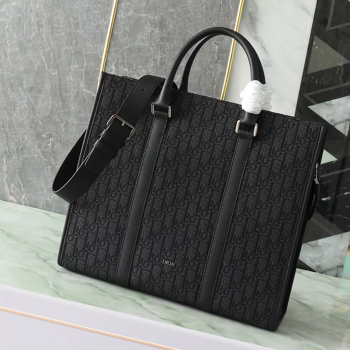 Christian Dior AAA Man Handbags WellDesigned 743