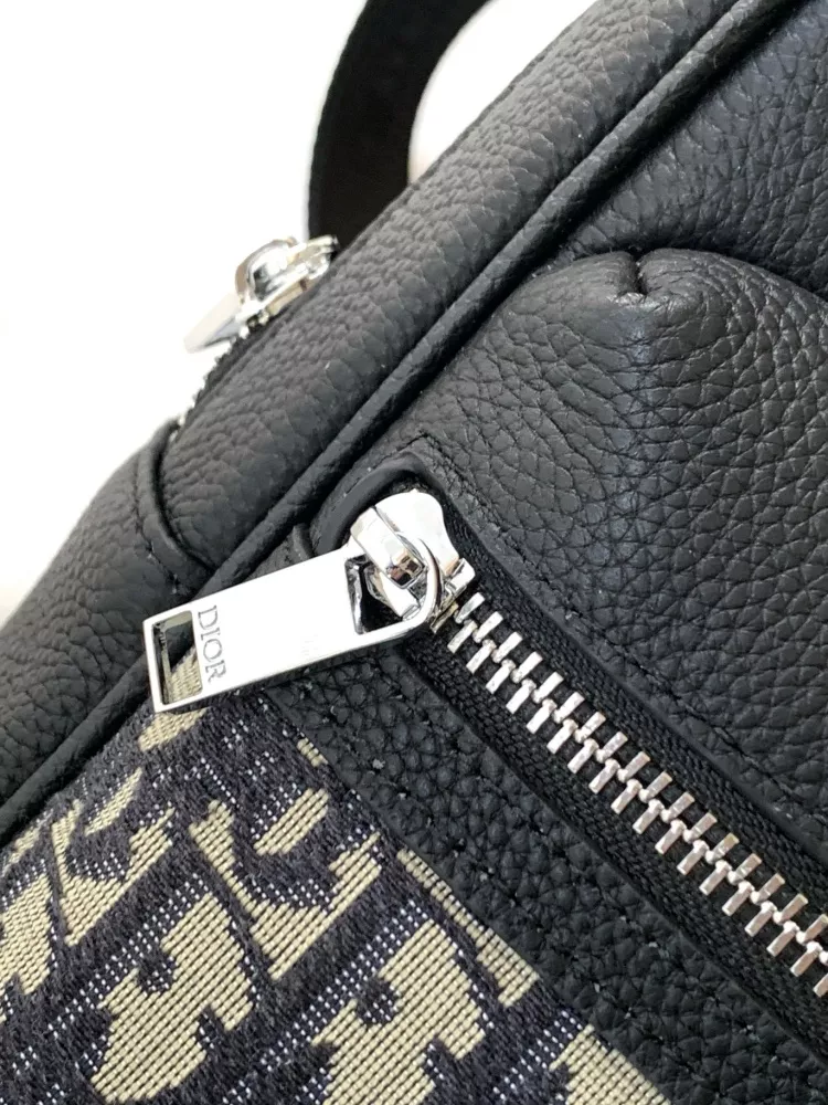 Christian Dior AAA Man Messenger Bags Bright 8096