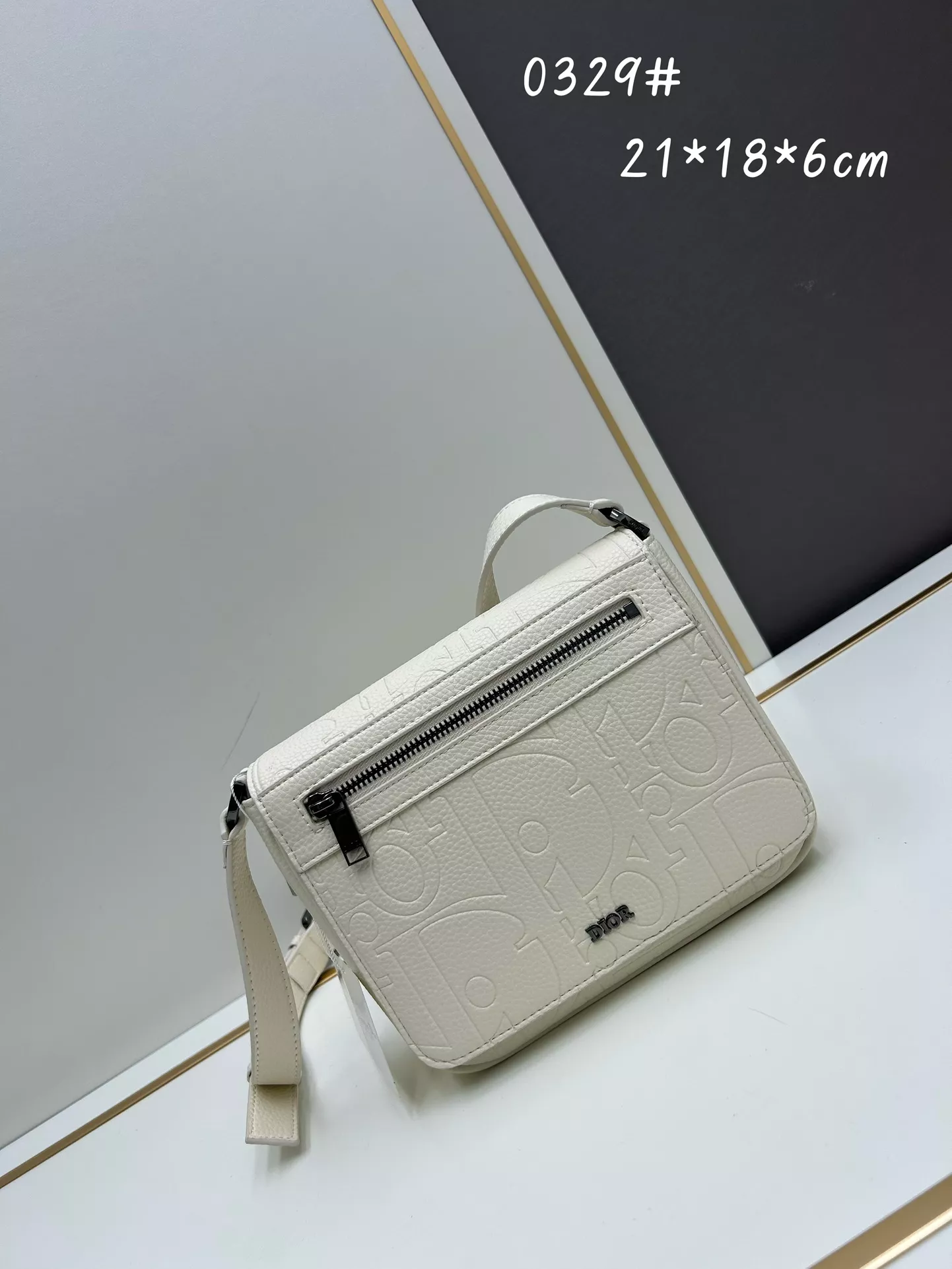 Christian Dior AAA Man Messenger Bags Compact 9771