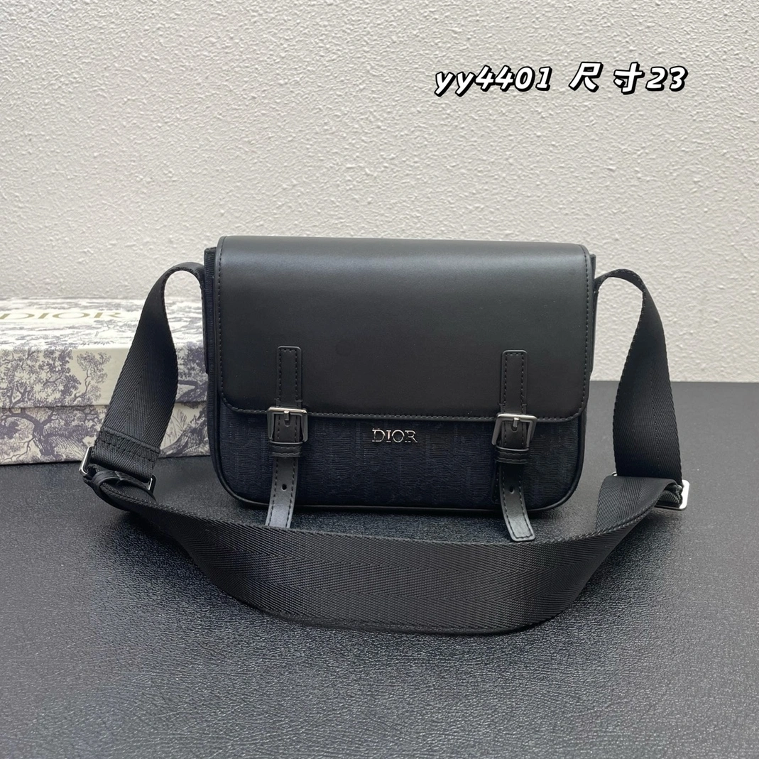 Christian Dior AAA Man Messenger Bags Cozy 3331