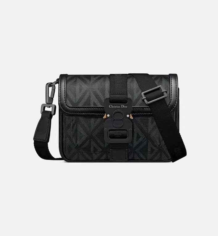 Christian Dior AAA Man Messenger Bags Cozy 4833