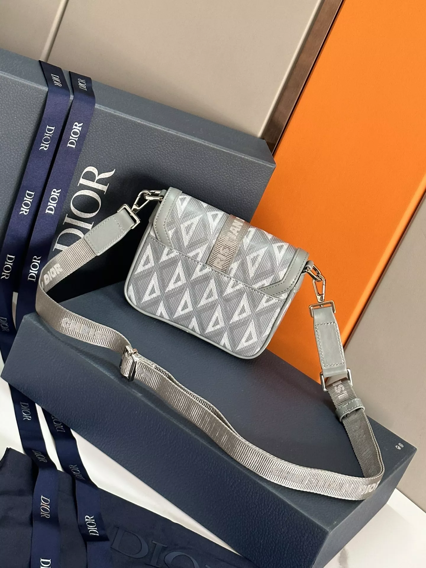 Christian Dior AAA Man Messenger Bags EyeCatching 1573