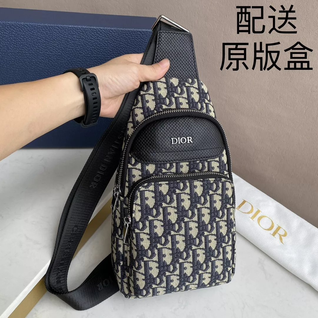 Christian Dior AAA Man Messenger Bags Popular 8413