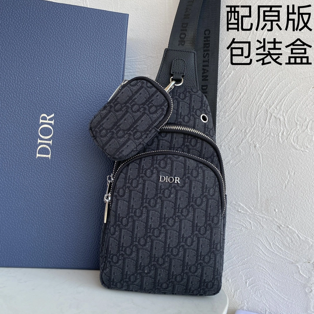 Christian Dior AAA Man Messenger Bags Practical 206
