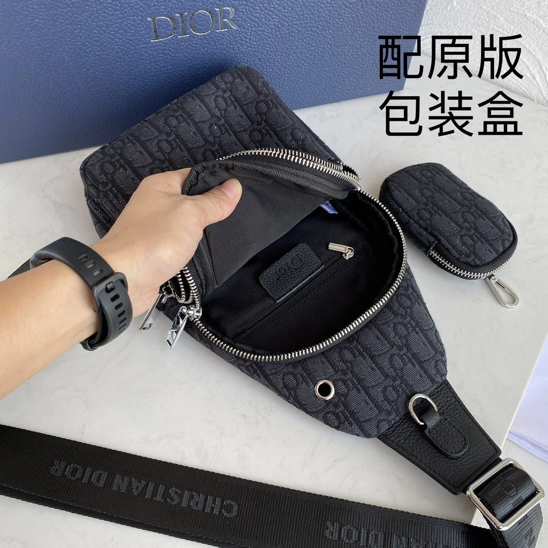Christian Dior AAA Man Messenger Bags Practical 206