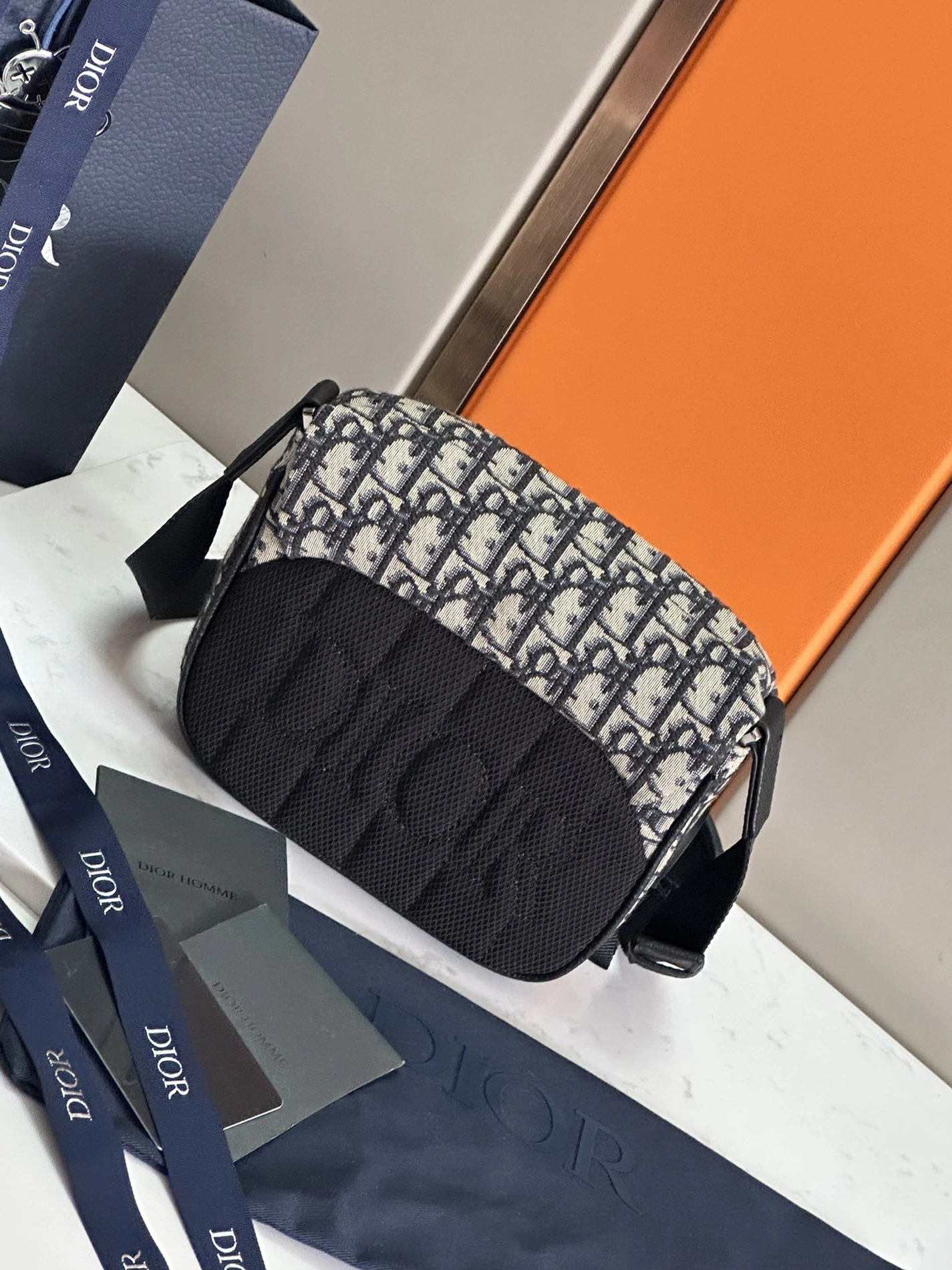 Christian Dior AAA Man Messenger Bags Practical 8267
