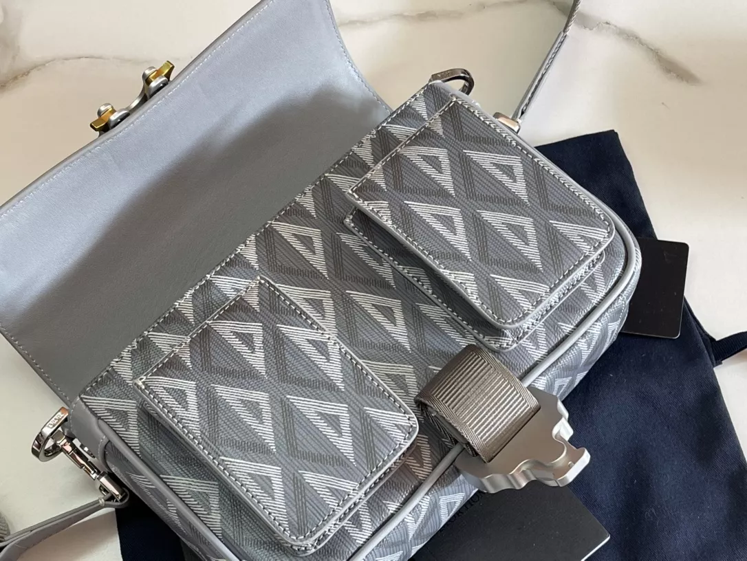 Christian Dior AAA Man Messenger Bags Refined 2515