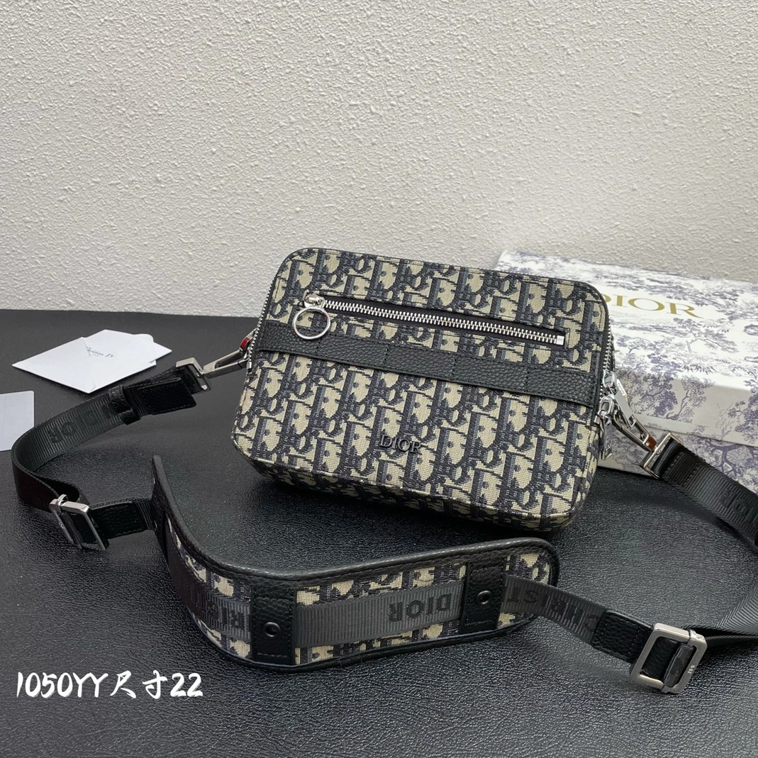 Christian Dior AAA Man Messenger Bags Refined 8709