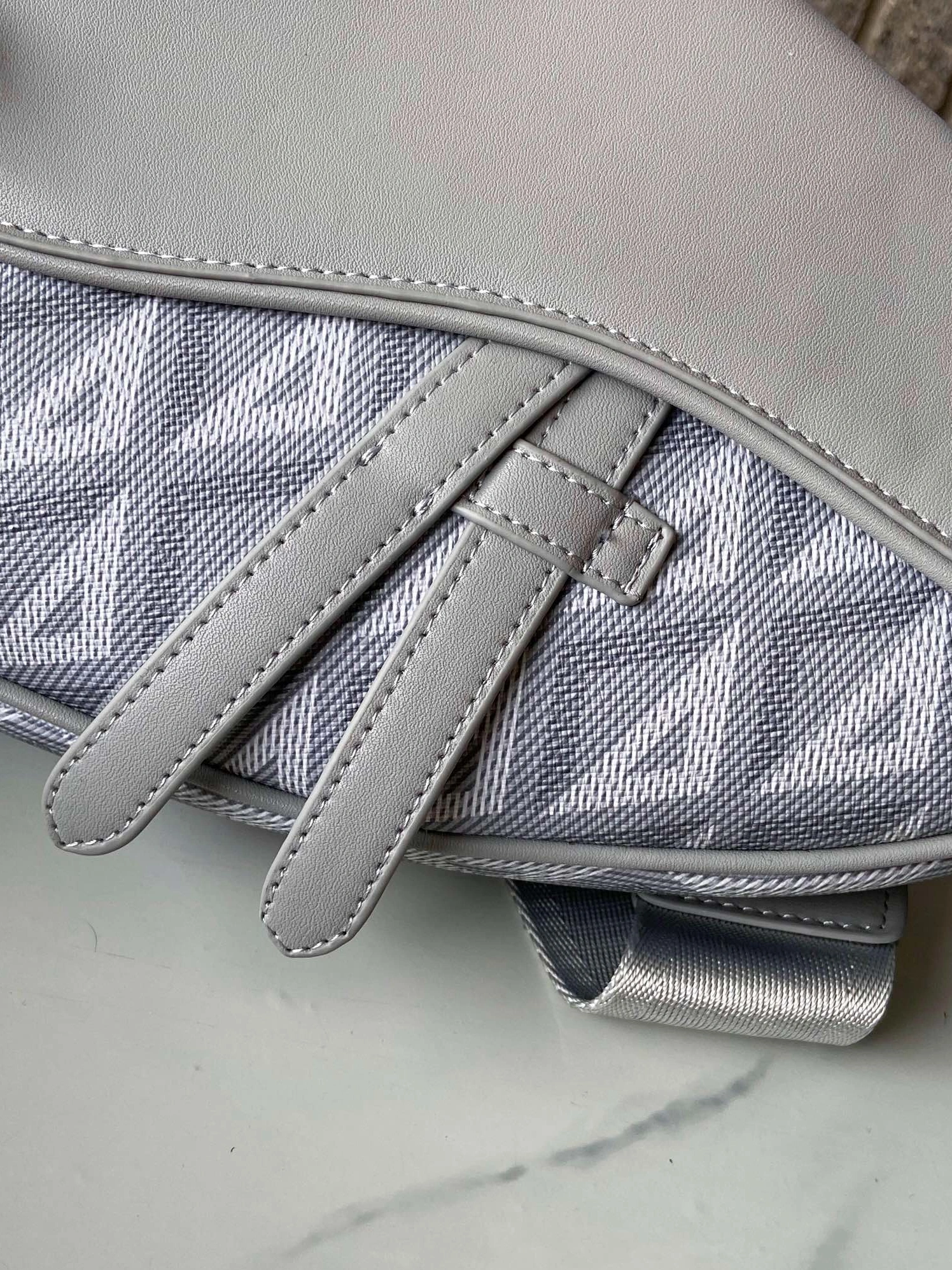 Christian Dior AAA Man Messenger Bags Reliable 2610