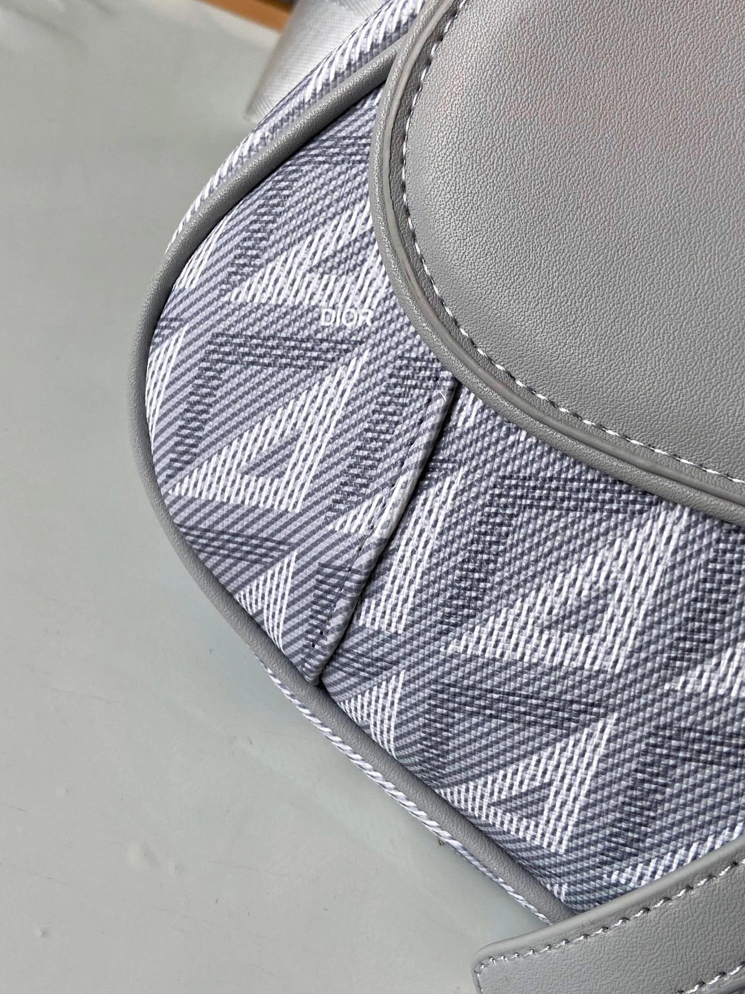 Christian Dior AAA Man Messenger Bags Reliable 2610