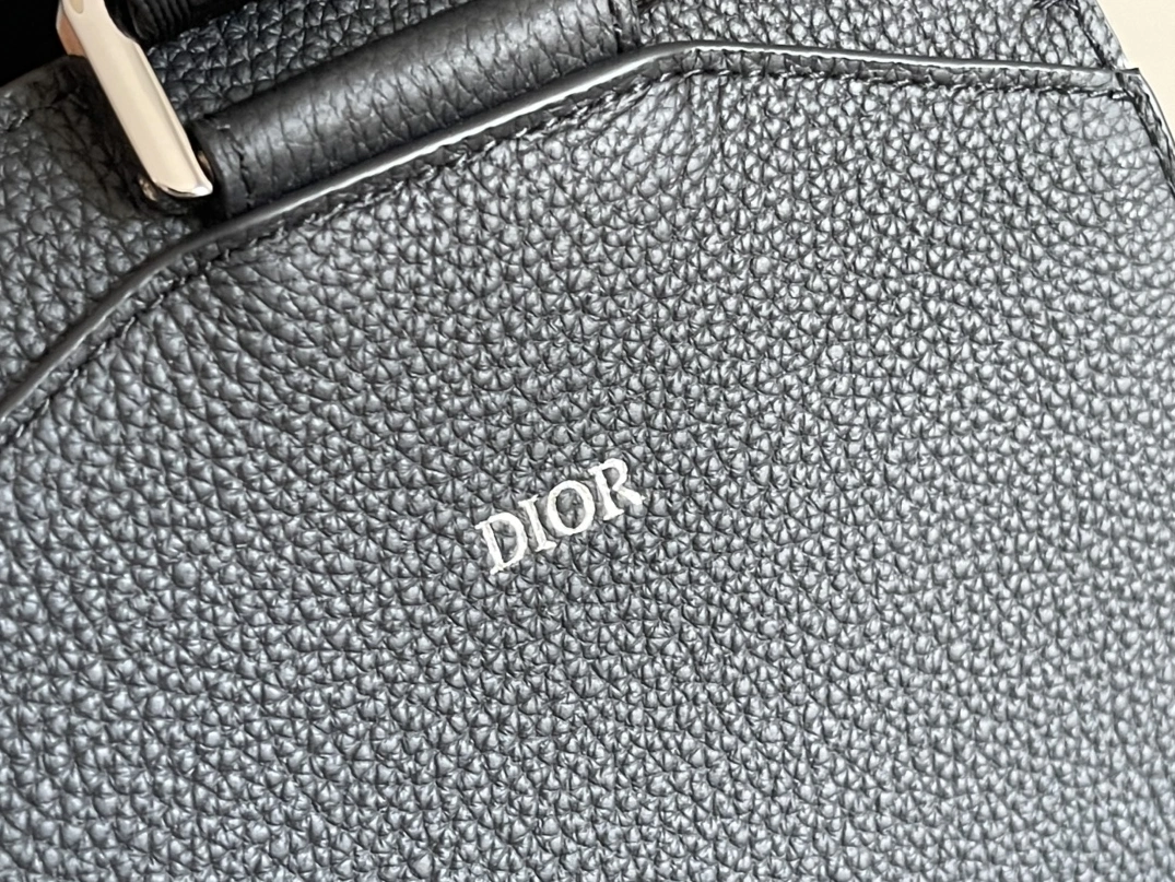 Christian Dior AAA Man Messenger Bags Reliable 7188